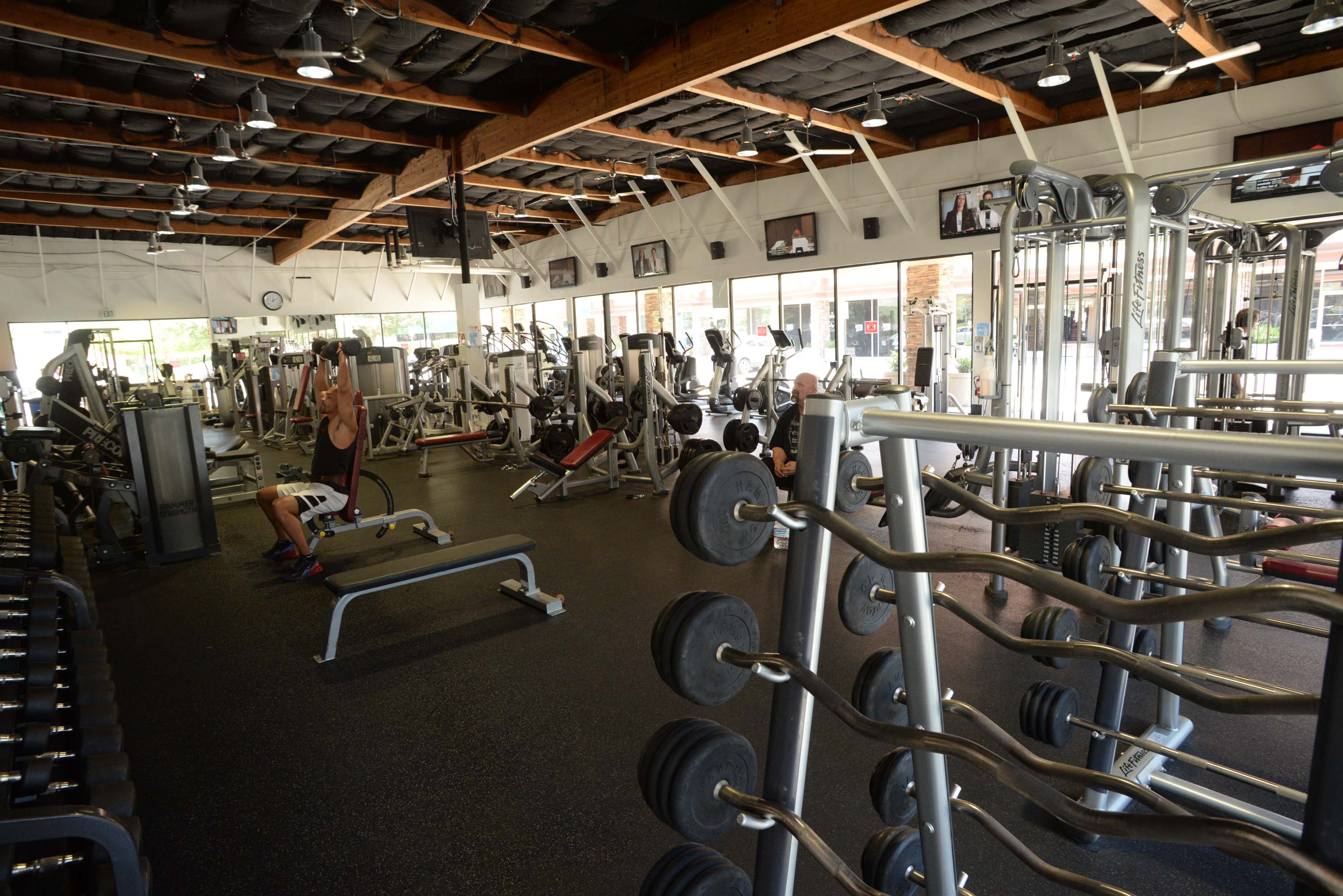 Agoura Fitness About